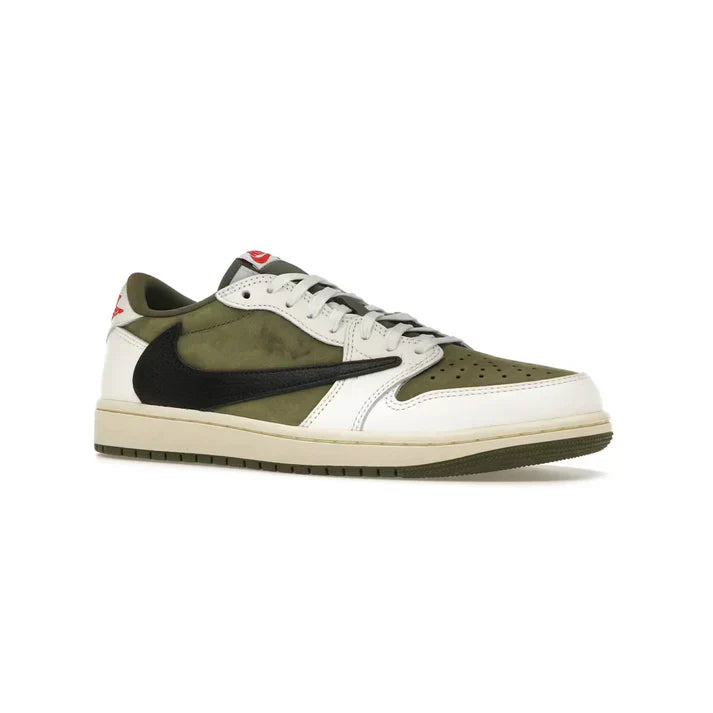 Sneakers J1 Retro Low x TScott Medium Olive